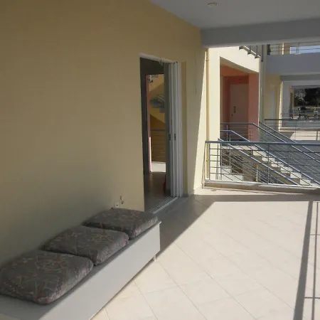 65 Sqm - Nafplion